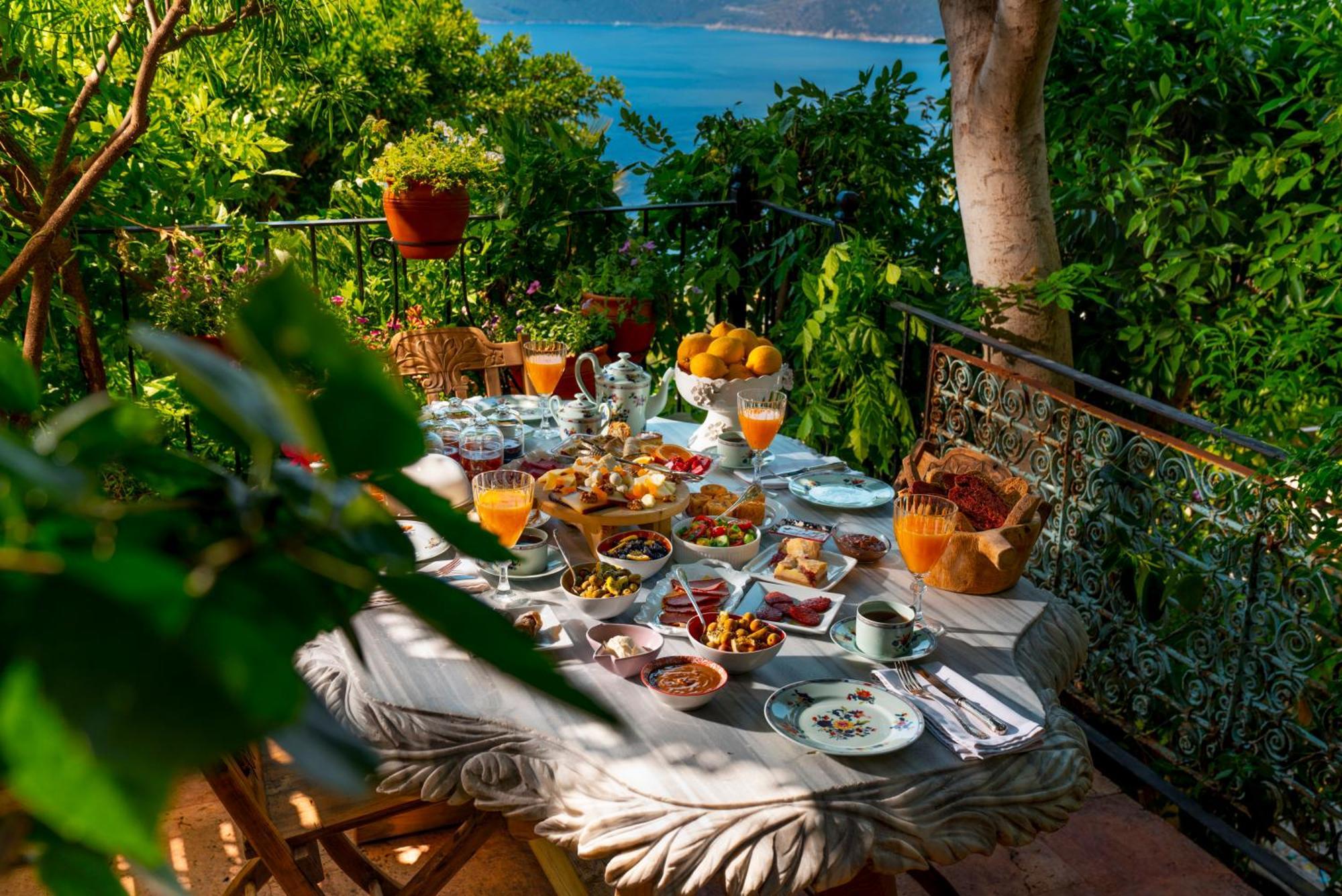 Fidanka Hotel Kalkan Buitenkant foto